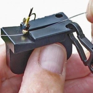 Wapsi Accessories ANGLERS IMAGE MAGNETIC FLY THREADER 3 Wapsi Accessories ANGLERS IMAGE MAGNETIC FLY THREADER